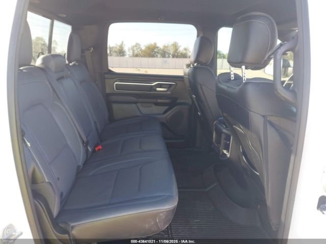 2022 RAM 1500 1C6RREFT8NN147860 Photo 7