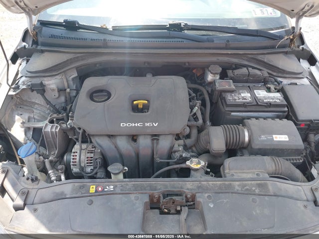 Продажа на аукционе авто 2018 Hyundai Elantra Sel, vin: 5NPD84LF5JH312921, номер лота: 43641085