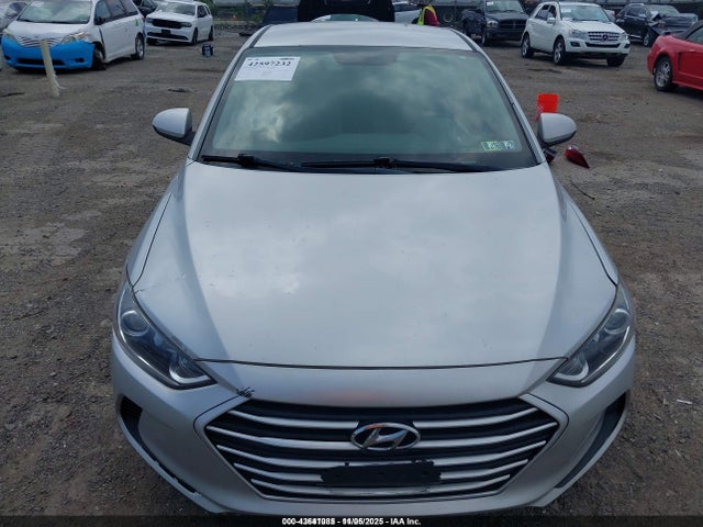 Продажа на аукционе авто 2018 Hyundai Elantra Sel, vin: 5NPD84LF5JH312921, номер лота: 43641085