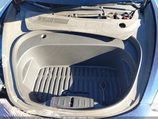 2023 TESLA MODEL 3 5YJ3E1EA0PF477531 Photo 9