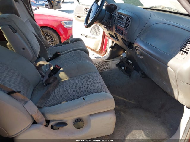 43641205 :رقم المزاد ، 1FTRX17W72NB40863 vin ، 2002 Ford F-150 Lariat/xl/xlt مزاد بيع
