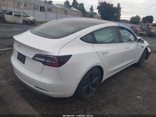 2019 TESLA MODEL 3 5YJ3E1EA0KF416785 Photo 3