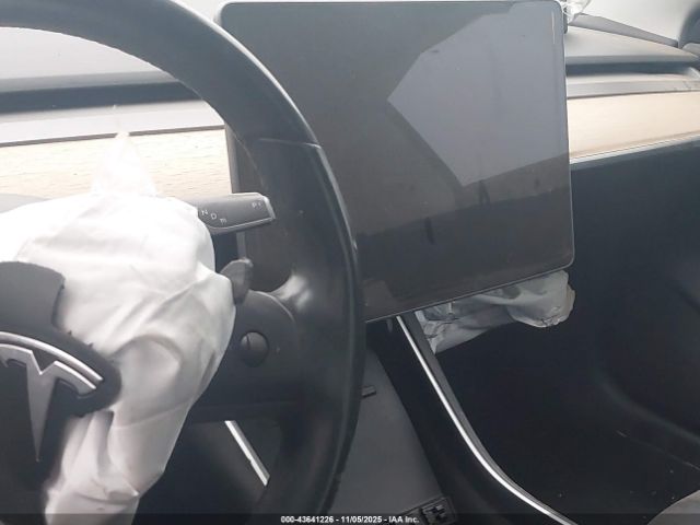 2019 TESLA MODEL 3 5YJ3E1EA0KF416785 Photo 6