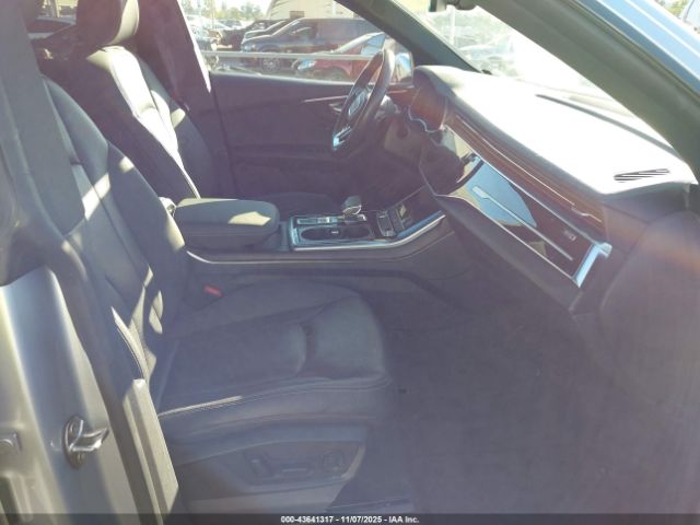 2021 AUDI Q8 WA1EVAF11MD016309 Photo 4