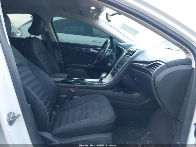 2016 FORD FUSION 3FA6P0H73GR160252 Photo 4