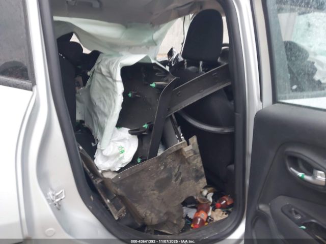 2019 JEEP RENEGADE ZACNJBAB7KPK73915 Photo 7