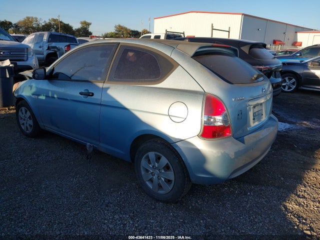 2010 HYUNDAI ACCENT KMHCM3AC7AU151807 Photo 2