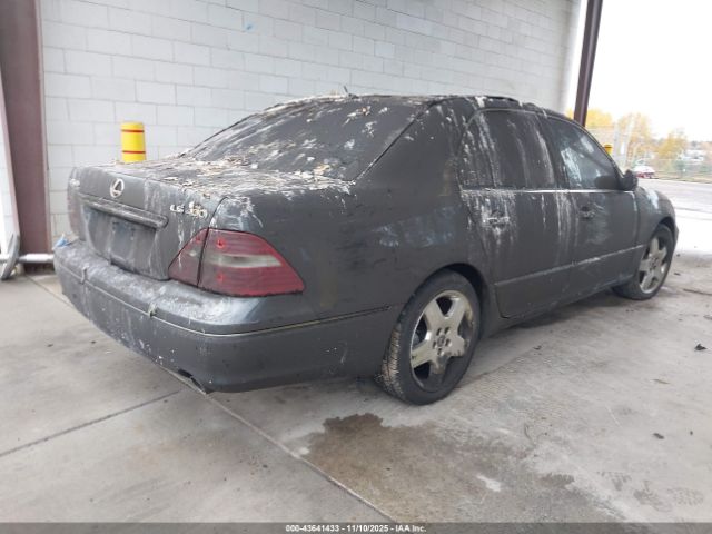 2005 LEXUS LS 430 JTHBN36FX55017906 Photo 3