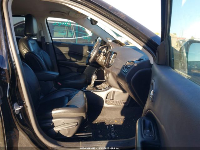 2018 JEEP COMPASS 3C4NJDCB8JT334224 Photo 4