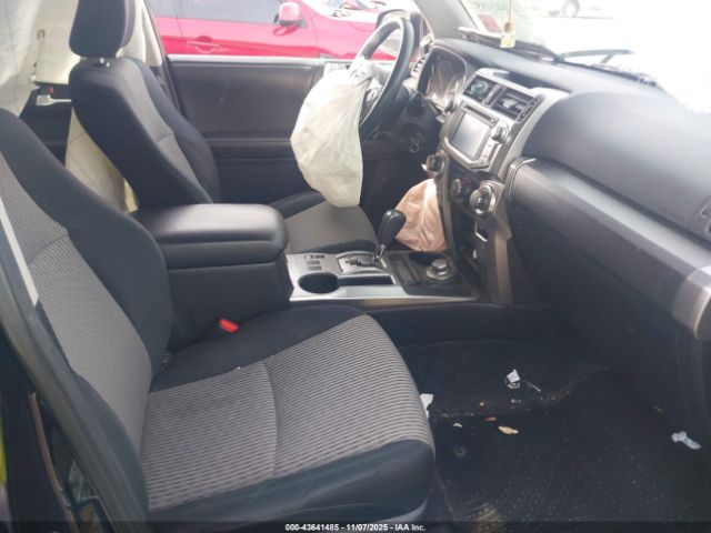 2015 TOYOTA 4RUNNER JTEBU5JR1F5256002 Photo 4