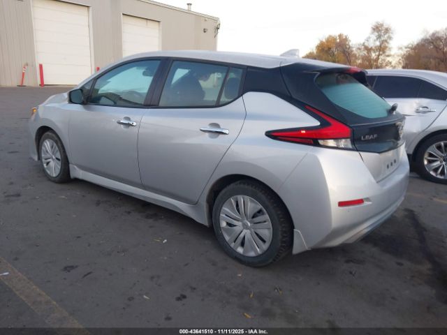 2023 NISSAN LEAF 1N4AZ1BV6PC555106 Photo 2
