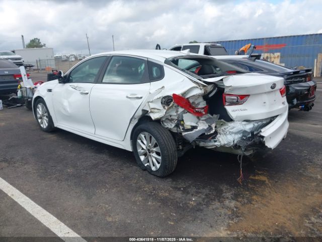 2018 KIA OPTIMA 5XXGT4L31JG264380 Photo 2