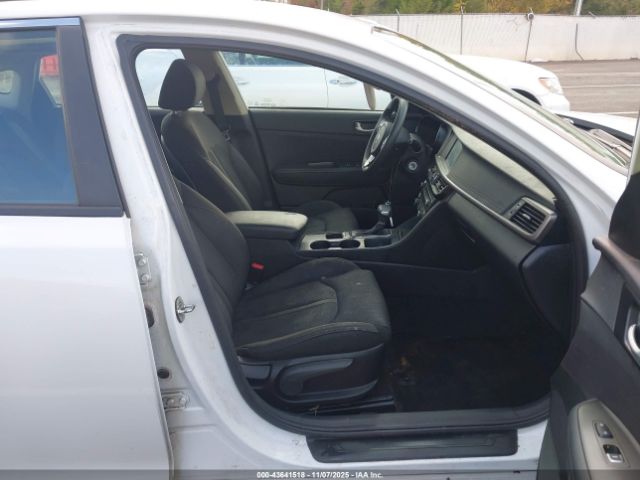 2018 KIA OPTIMA 5XXGT4L31JG264380 Photo 4