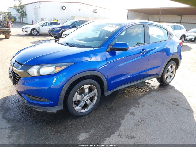 3CZRU5H35JM705098 Honda HR-V LX