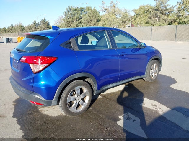 3CZRU5H35JM705098 Honda HR-V LX