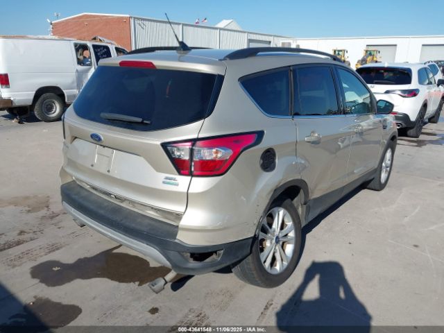 2018 FORD ESCAPE 1FMCU0HD3JUC31988 Photo 3