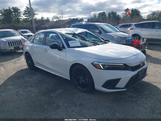 Auction sale of the 2022 Honda Civic Sport, vin: 2HGFE2F50NH579666, lot number: 43641561