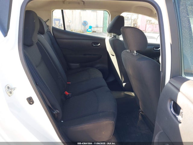 1N4BZ0CP4HC311034 Nissan LEAF S