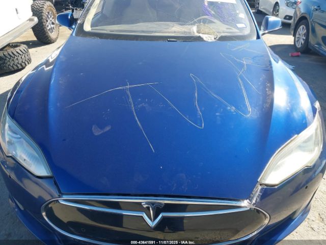 2016 TESLA MODEL S 5YJSA1E13GF126023 Photo 9