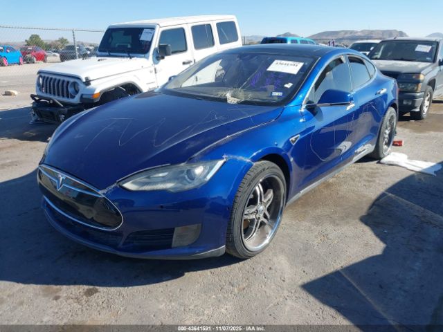 2016 TESLA MODEL S 5YJSA1E13GF126023 Photo 1