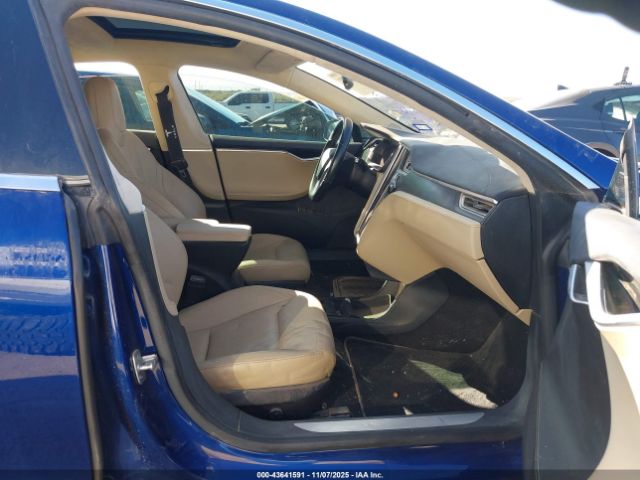 2016 TESLA MODEL S 5YJSA1E13GF126023 Photo 4