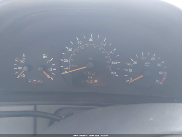 2001 MERCEDES-BENZ E 320 WDBJF65J61B294385 Photo 6