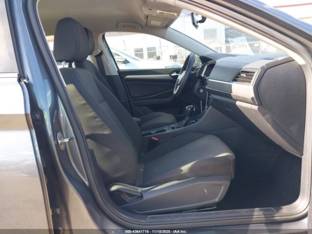 2019 VOLKSWAGEN JETTA 3VWC57BU2KM082558 Photo 4