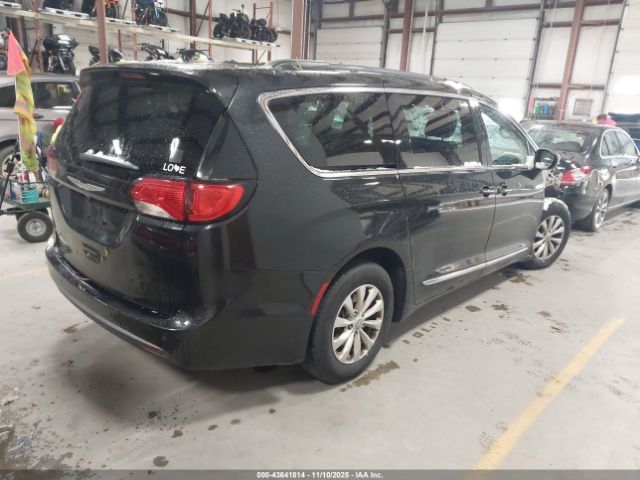 2017 CHRYSLER PACIFICA 2C4RC1BGXHR576744 Photo 3