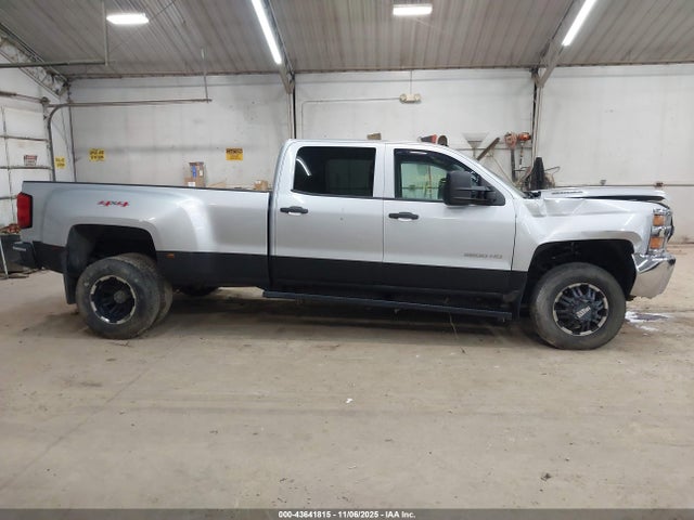 Продаж на аукціоні авто 2015 Chevrolet Silverado 3500hd Wt, vin: 1GC4KYC8OFF172790, номер лоту: 43641815
