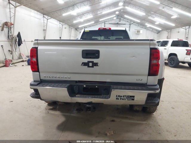 Продаж на аукціоні авто 2015 Chevrolet Silverado 3500hd Wt, vin: 1GC4KYC8OFF172790, номер лоту: 43641815