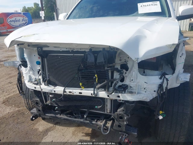 3TMBZ5DN3KM020115 Toyota Tacoma Sr5