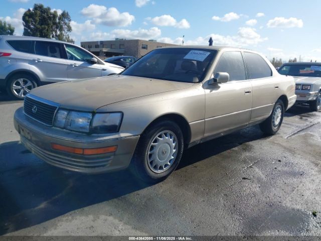 1992 LEXUS LS JT8UF11E8N0128735 Photo 1