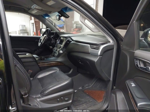 Продажа на аукционе авто 2020 Chevrolet Suburban 2wd Ls, vin: 1GNSCGKC3LR113951, номер лота: 43642073