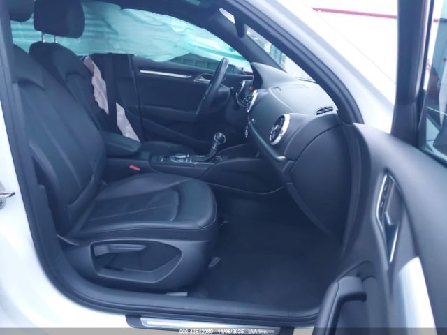 2020 AUDI A3 WAUAUGFF0LA101189 Photo 4