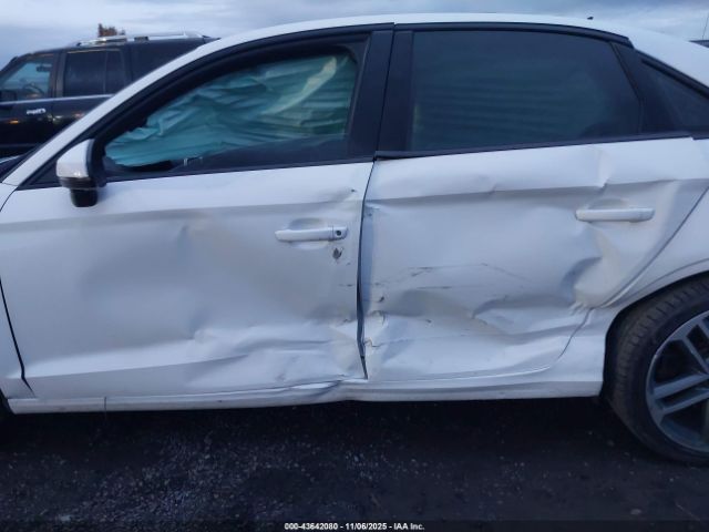 2020 AUDI A3 WAUAUGFF0LA101189 Photo 5