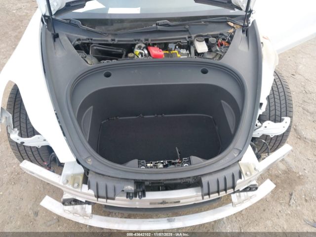 2021 TESLA MODEL 3 5YJ3E1EB6MF047457 Photo 9