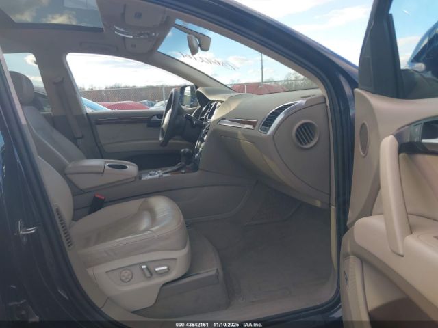 2015 AUDI Q7 WA1LGAFE8FD019960 Photo 4