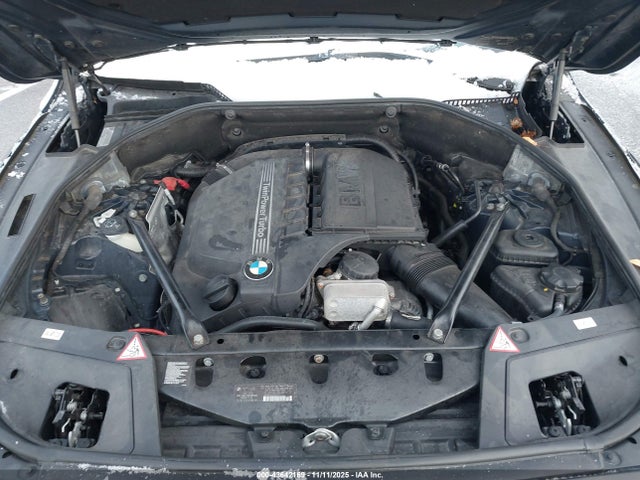 43642169 :رقم المزاد ، WBA5M4C5XED183557 vin ، 2014 Bmw 535i Gran Turismo Xdrive مزاد بيع