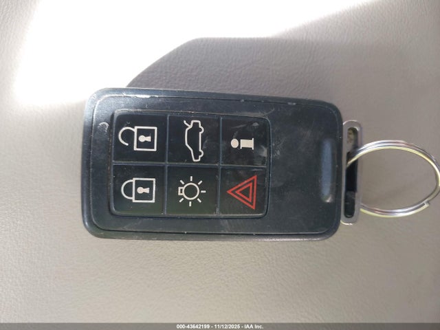 2011 VOLVO S60 YV1902FH6B2019282 Photo 10