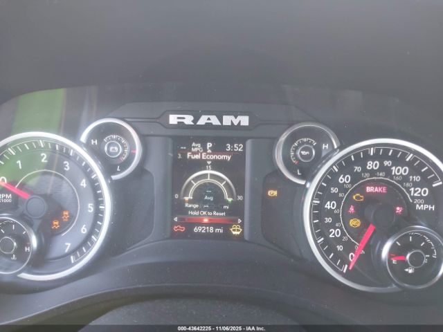 2022 RAM 1500 1C6RREFG9NN268125 Photo 6