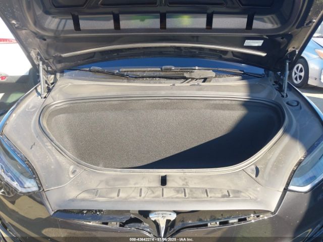 2024 TESLA MODEL X 7SAXCDE55RF458622 Photo 9