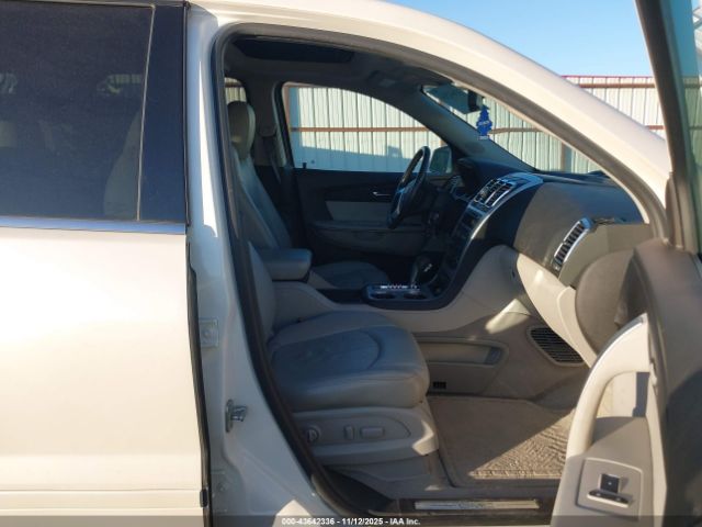 2010 GMC ACADIA 1GKLRNED2AJ121205 Photo 4