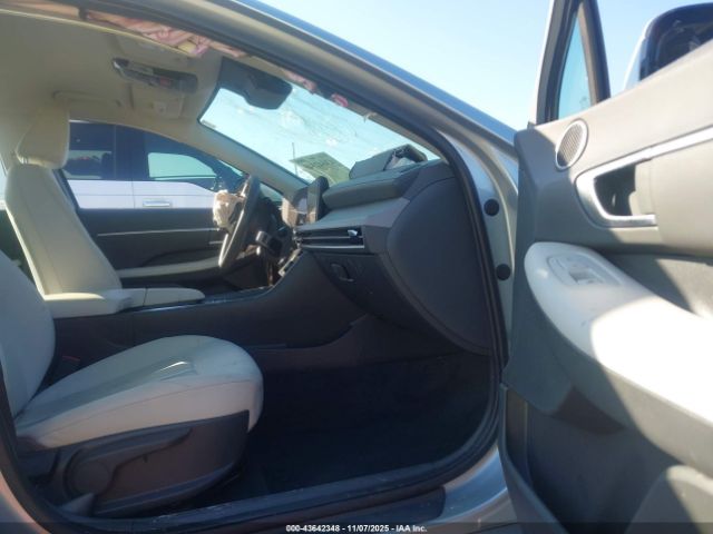 2024 HYUNDAI SONATA KMHL64JA3RA388189 Photo 4