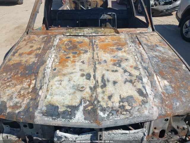 43642349 :رقم المزاد ، 1GTEC14M2WZ522715 vin ، 1998 Gmc Sierra 1500 Sl Sportside مزاد بيع