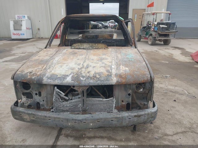 43642349 :رقم المزاد ، 1GTEC14M2WZ522715 vin ، 1998 Gmc Sierra 1500 Sl Sportside مزاد بيع