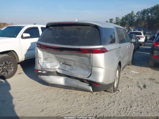 2022 KIA CARNIVAL MPV KNDNB4H33N6189303 Photo 3