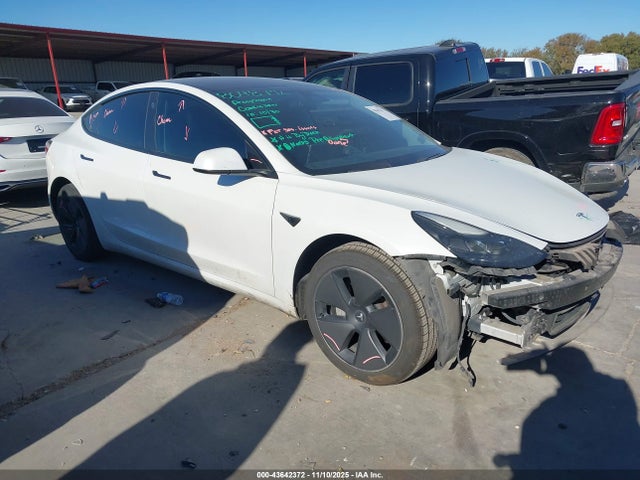 2021 TESLA MODEL 3 5YJ3E1EA8MF985581 Photo 0