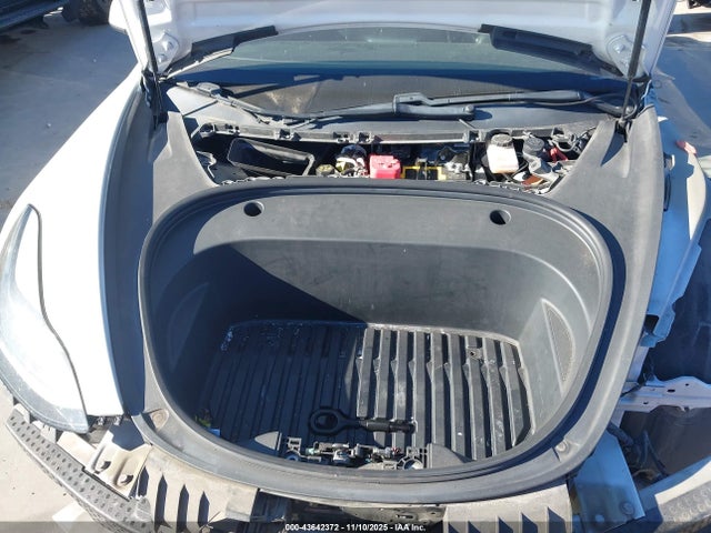 2021 TESLA MODEL 3 5YJ3E1EA8MF985581 Photo 9