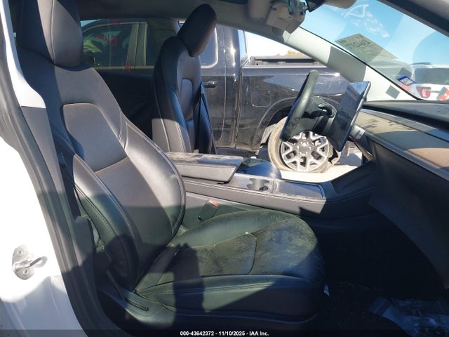 2021 TESLA MODEL 3 5YJ3E1EA8MF985581 Photo 4