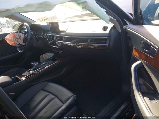 2018 AUDI A4 WAUENAF48JA128549 Photo 4